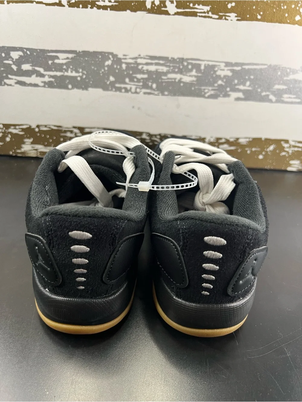 Jordan Session “Black Gum”